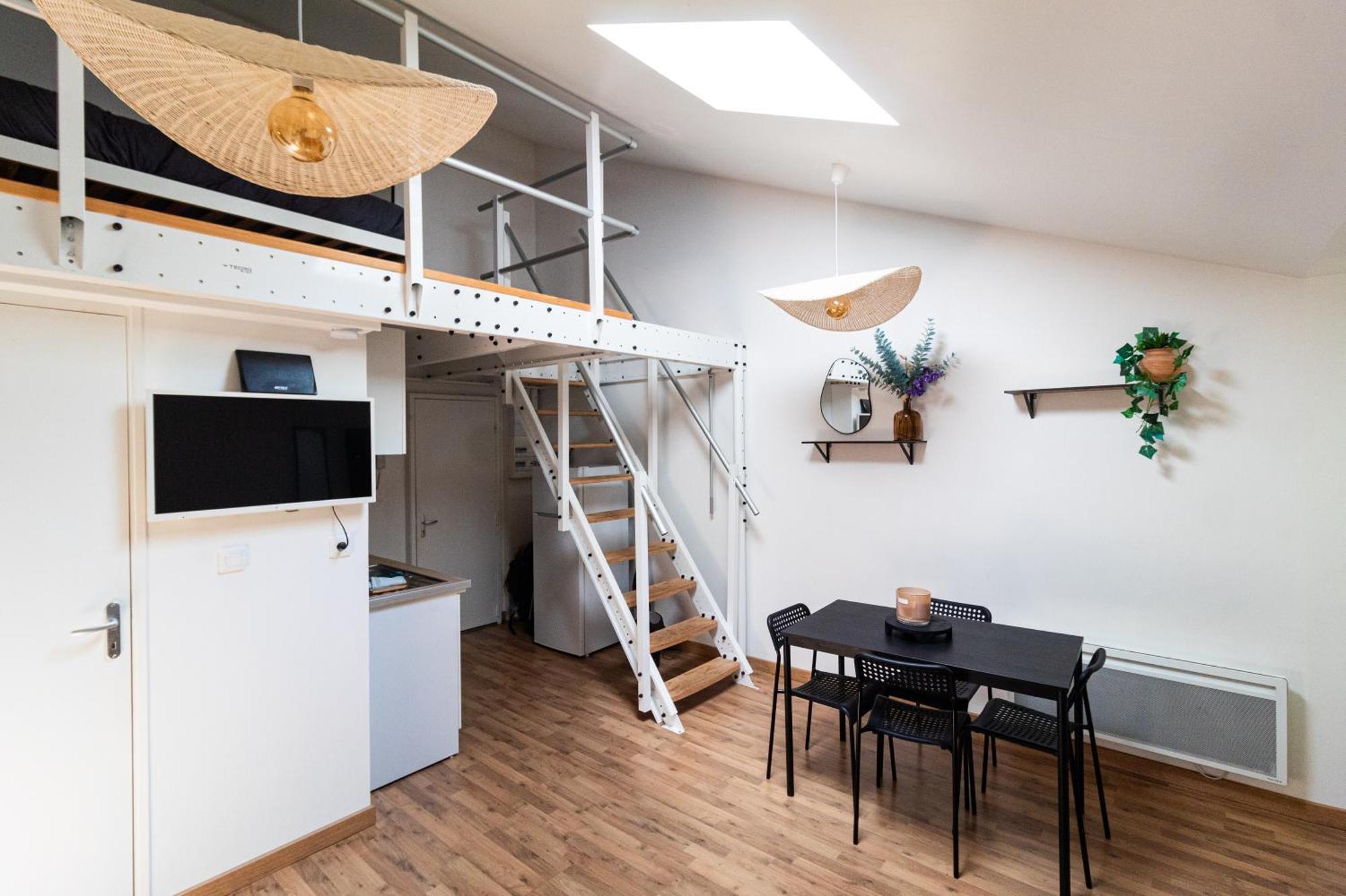 Le Charmant Accueil Viennois/T2/Wifi/Cosy/Parking 普瓦捷 外观 照片