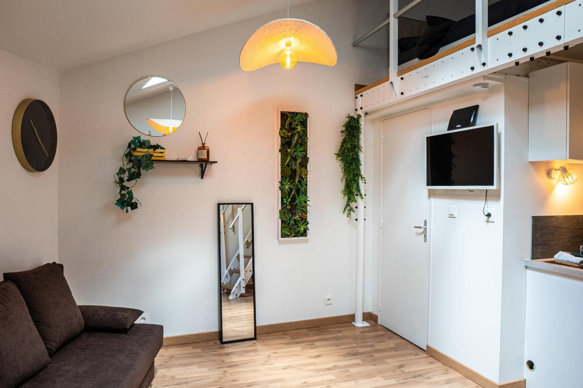 Le Charmant Accueil Viennois/T2/Wifi/Cosy/Parking 普瓦捷 外观 照片
